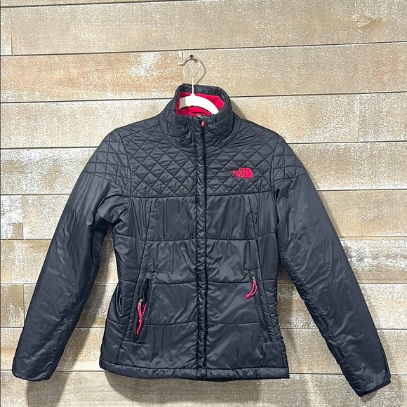 The North Face black and pink puffer coat size small - Picture 1 of 14
